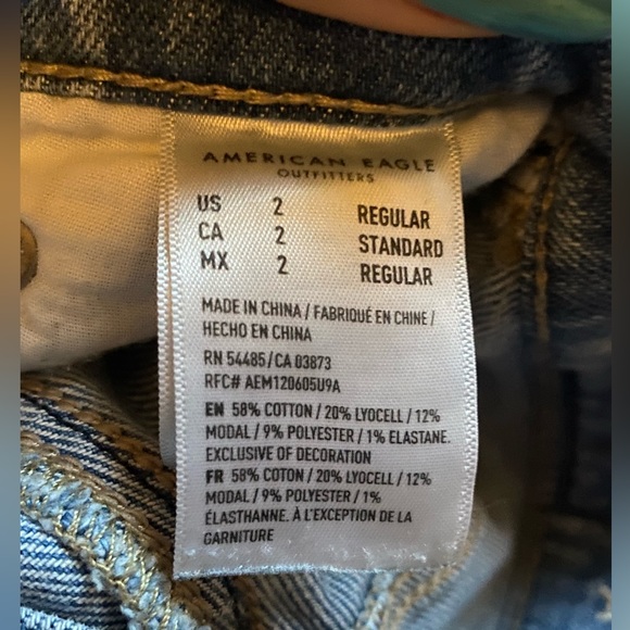 AE Stretch Highest Waist 90’s Boyfriend Jeans, medium wash - Picture 4 of 4